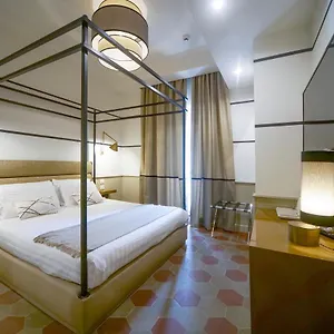 2* Pensión Relais Luxury Corso